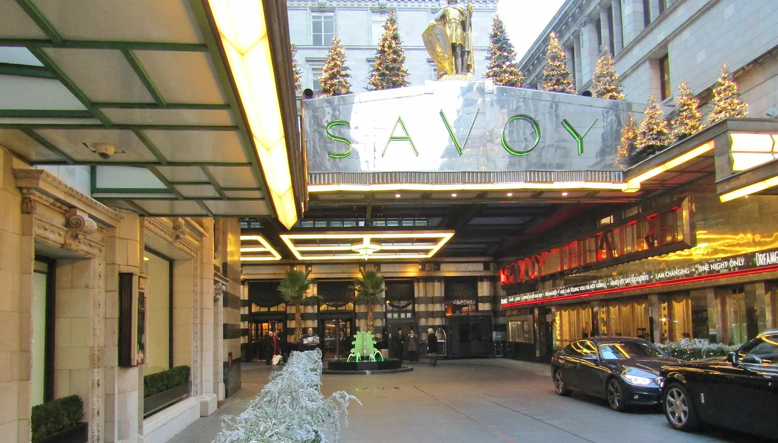 Hotels guide photograph